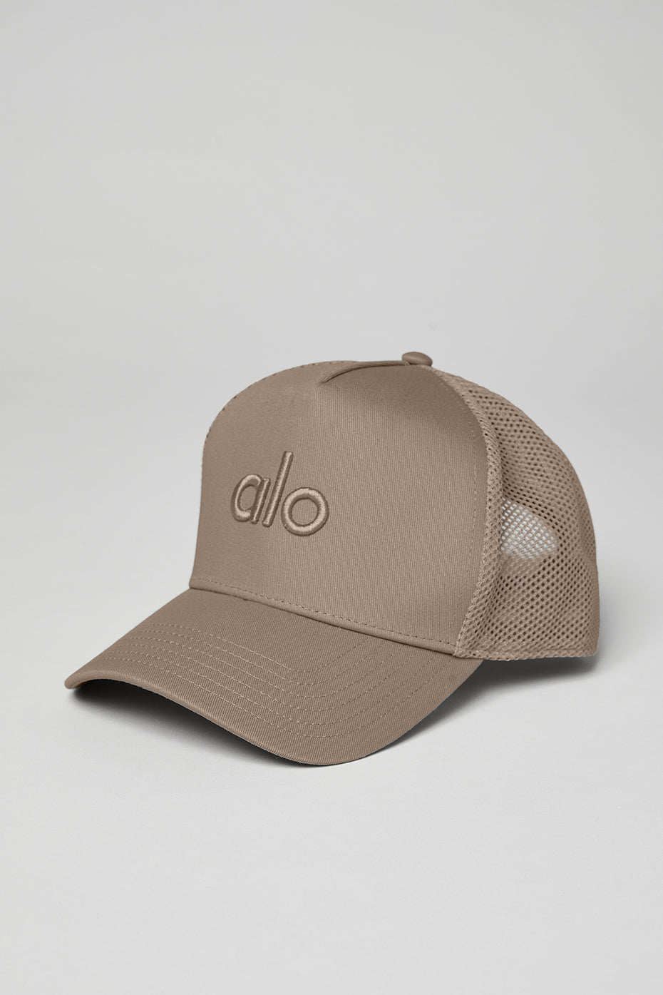 District Trucker Hat - Gravel--0