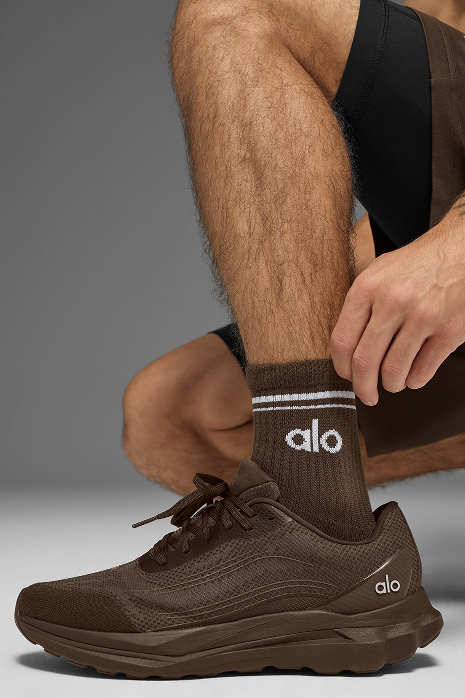 Unisex Half-Crew Throwback Sock - Espresso/White--1