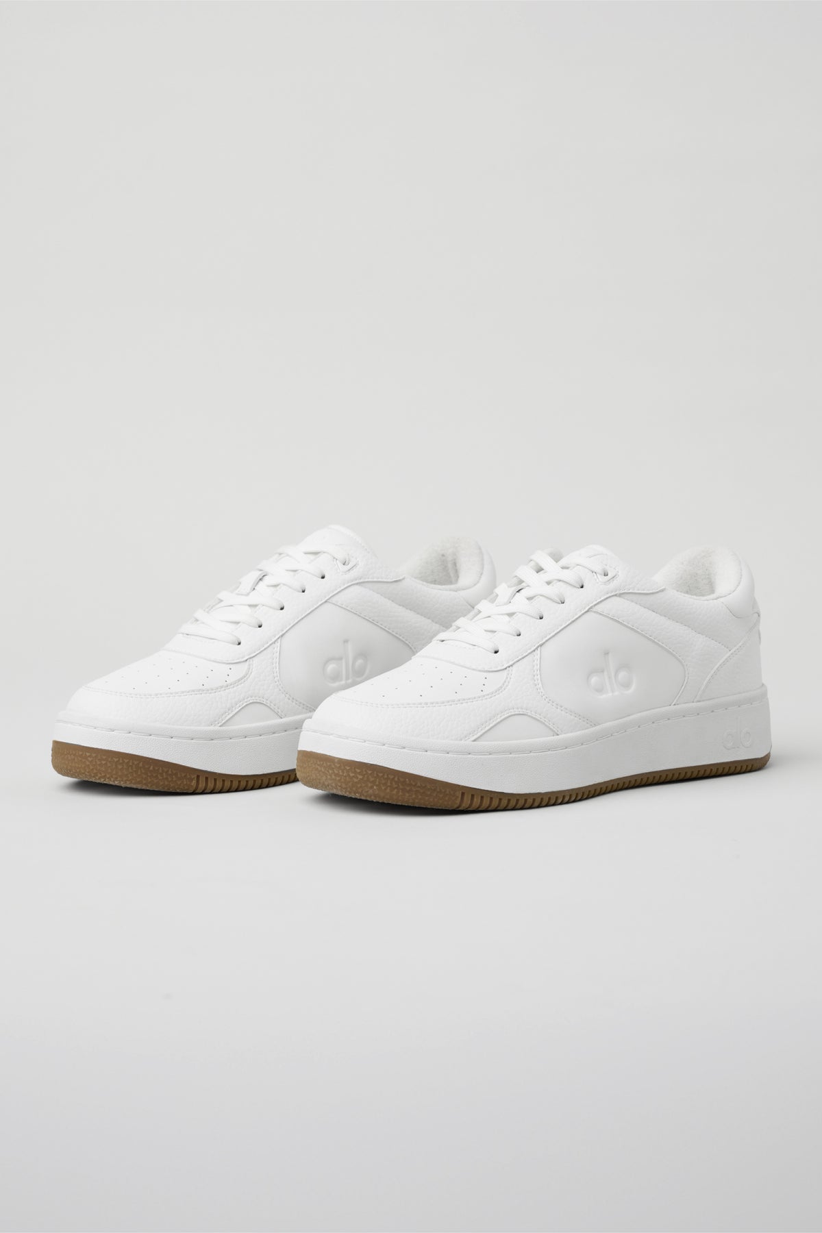 ALO Recovery Mode Sneaker (Unisex) - Natural White/Gum--3