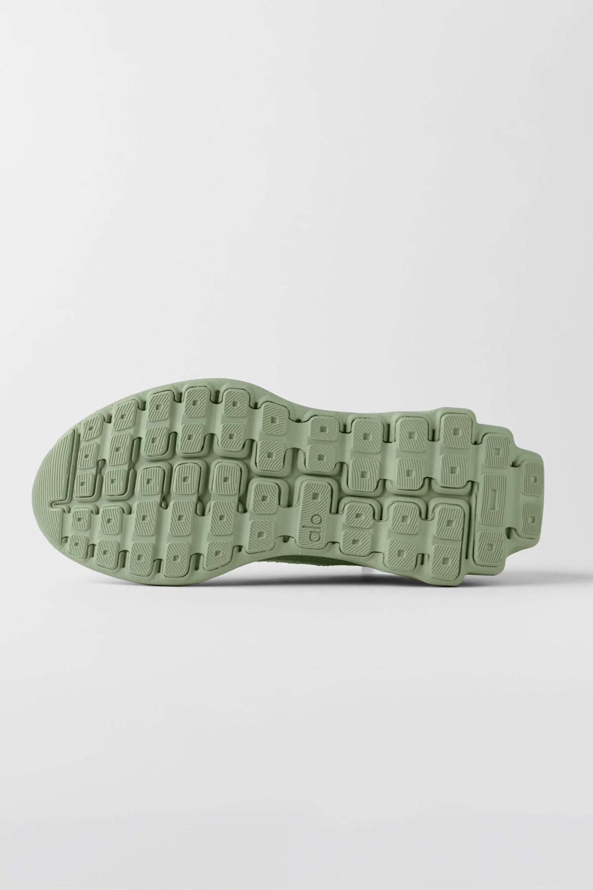 ALO Runner (Unisex) - Dune Grass--3