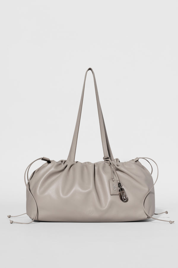 ALO Unwind Cinch - Warm Gravel Leather