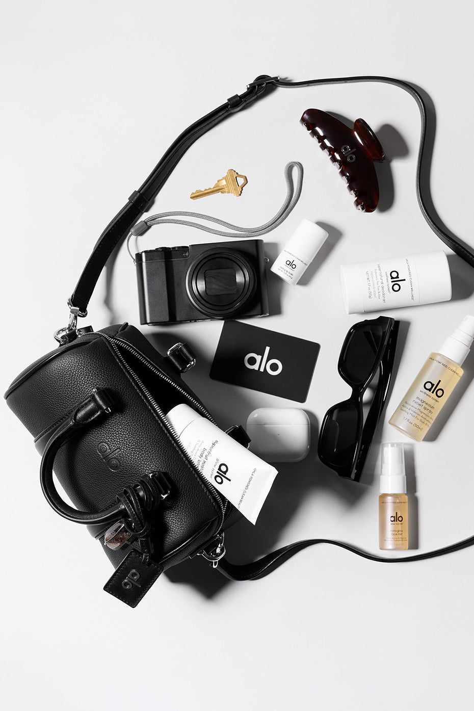 ALO Mini Voyage - Black Leather--6