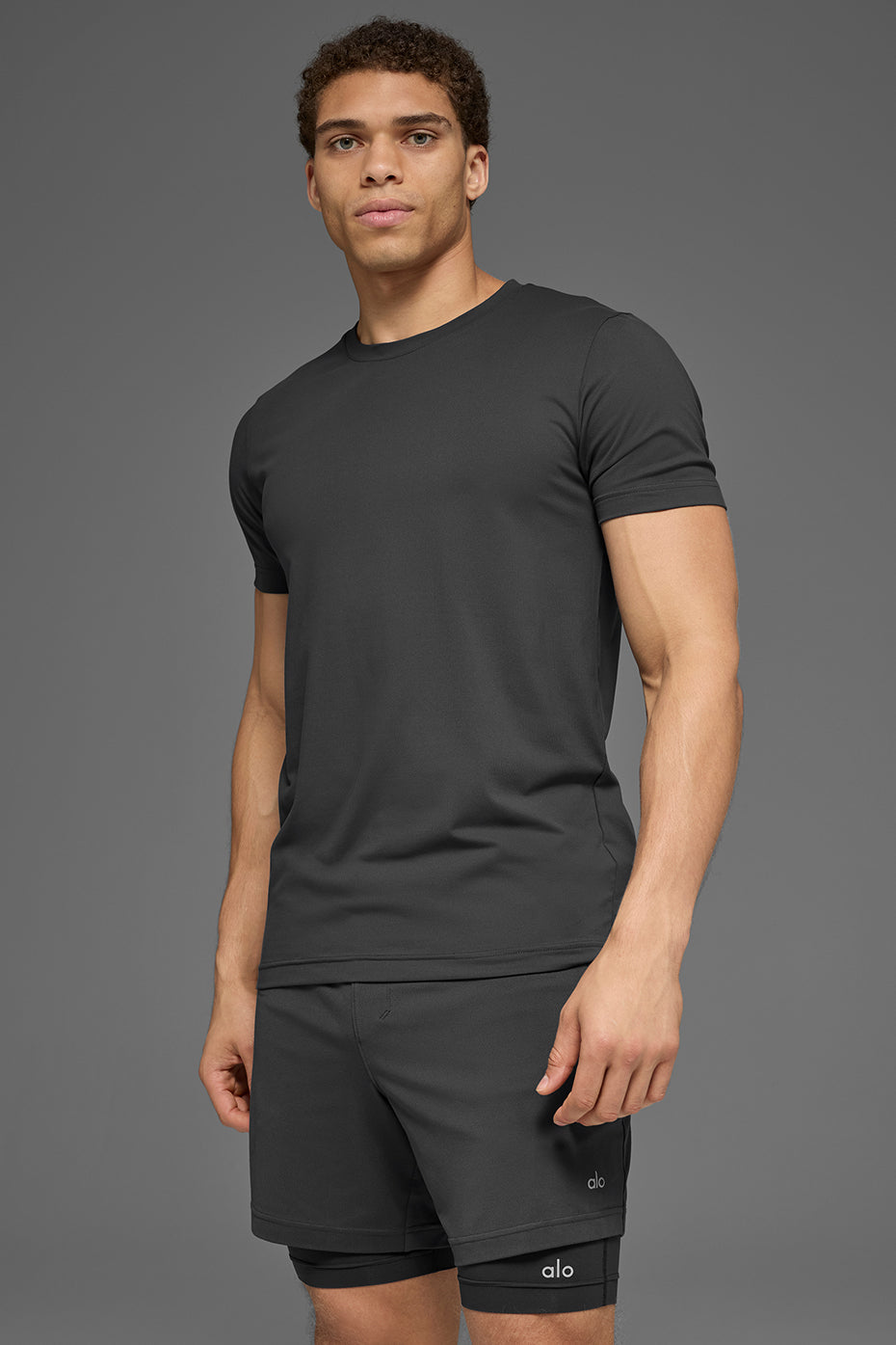 Conquer Reform Crewneck Short Sleeve - Anthracite--0