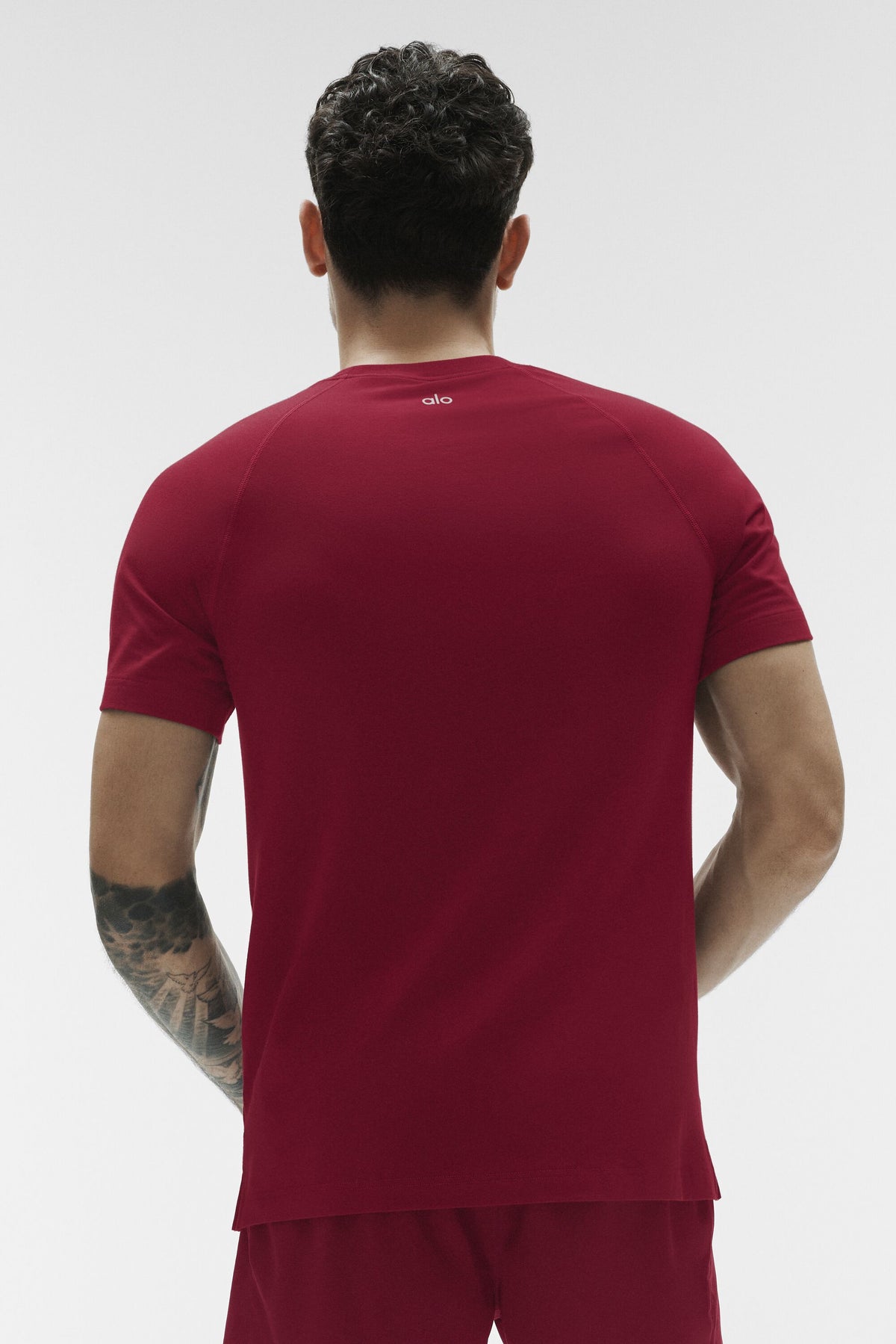 ALO Vapor Crewneck Short Sleeve - Garnet--1