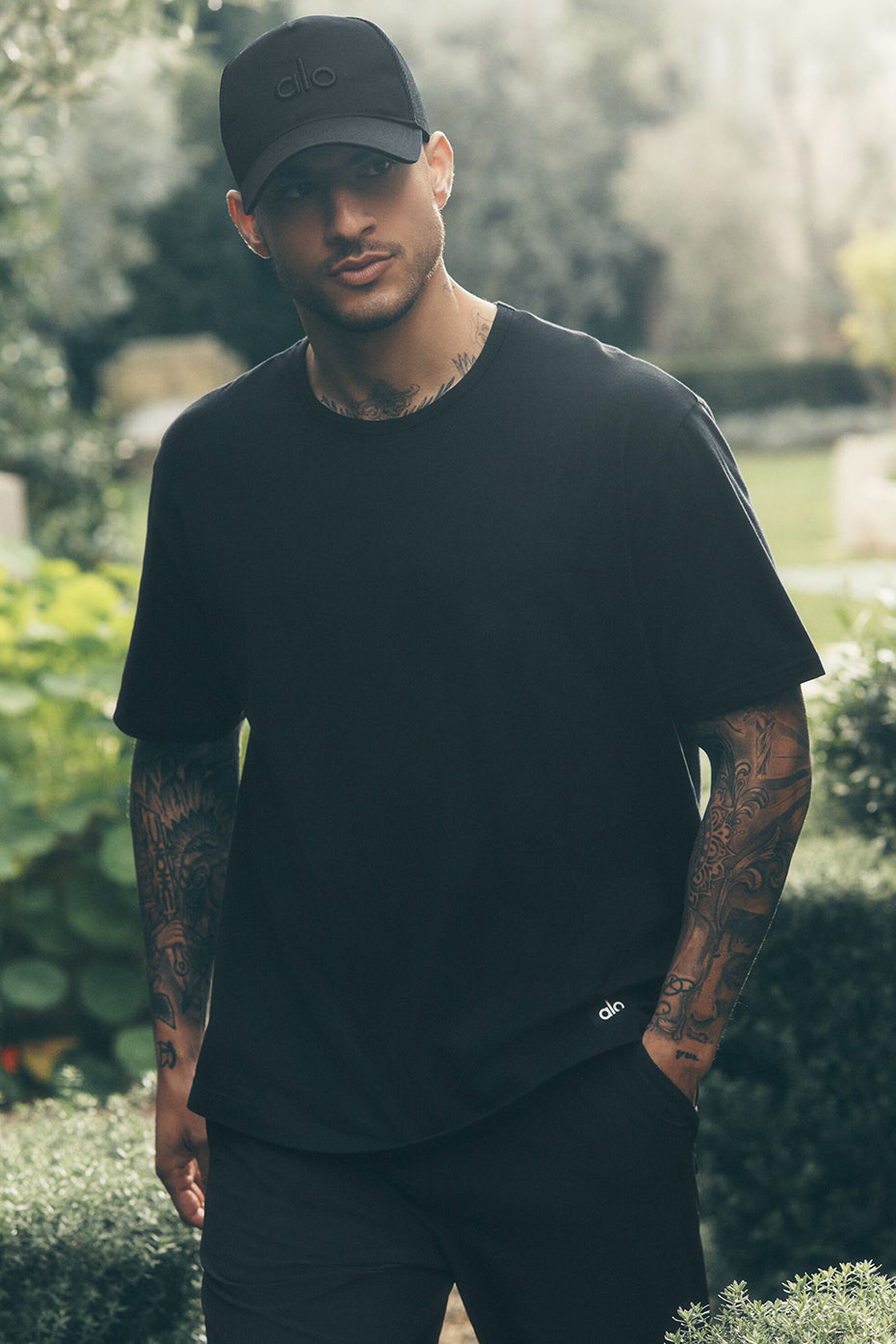 Essential Short Sleeve Street Tee - Black--0