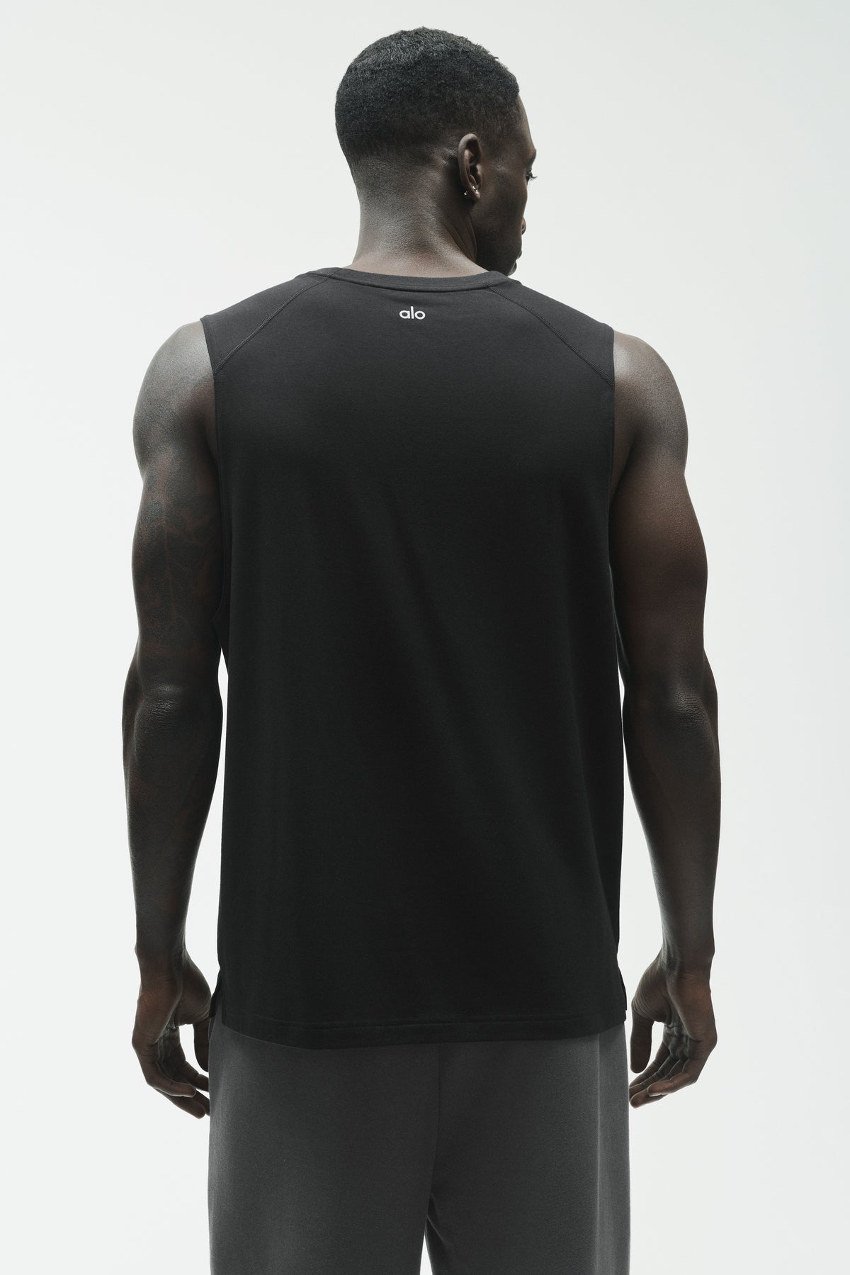 ALO Vapor Muscle Tank - Black--2