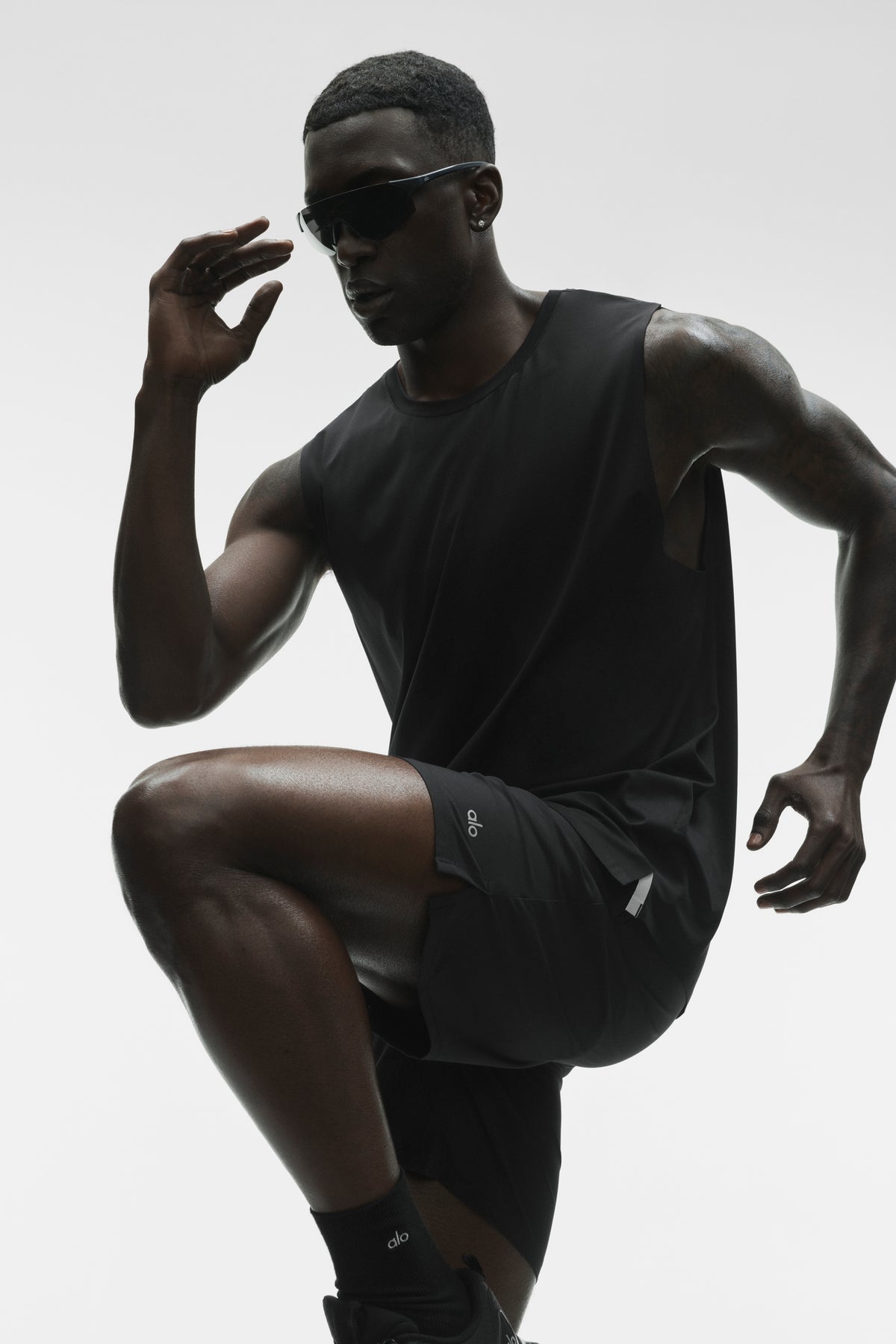 Idol Muscle Tank - Black--4