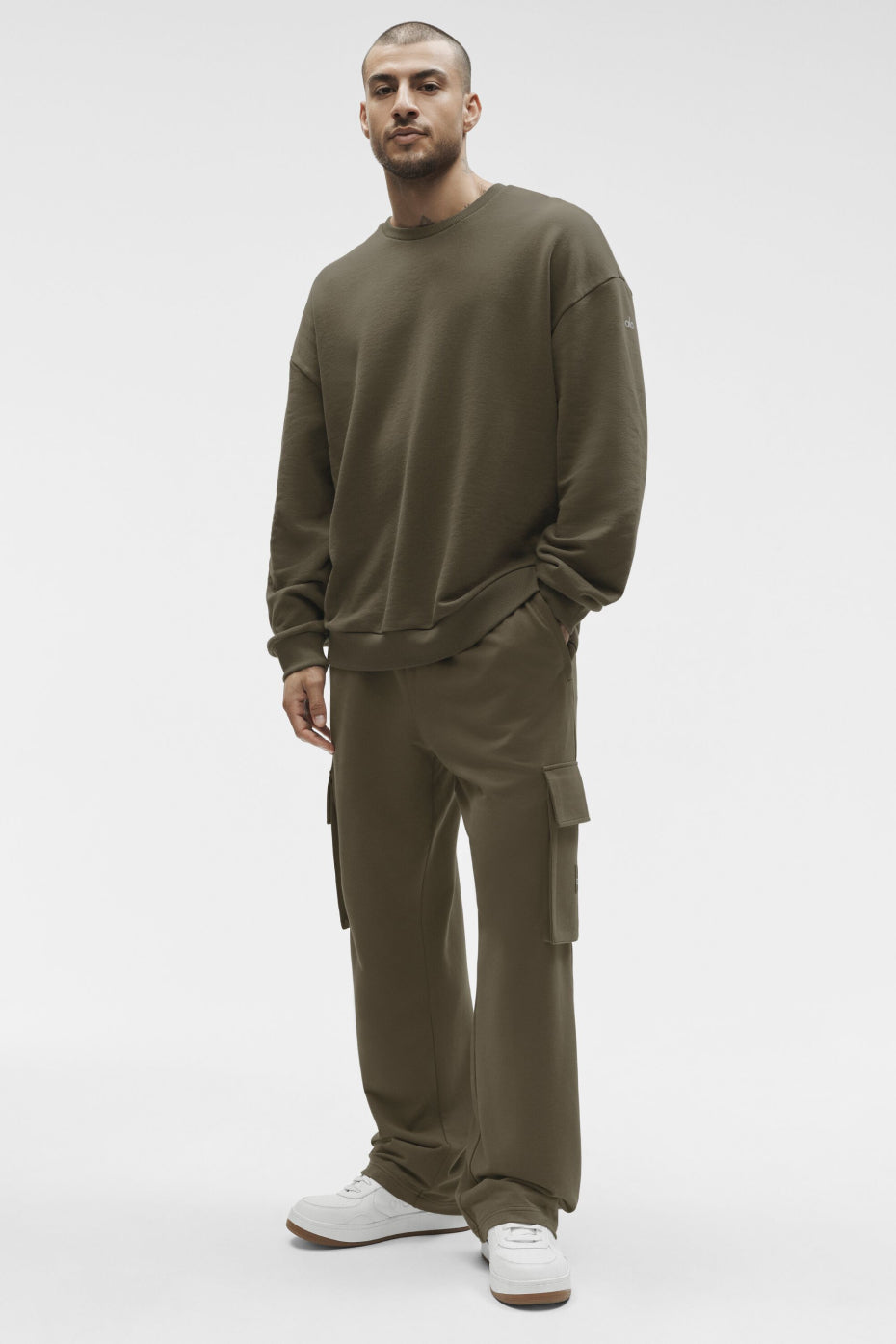 Chill Crew Neck Pullover - Olive Tree--4