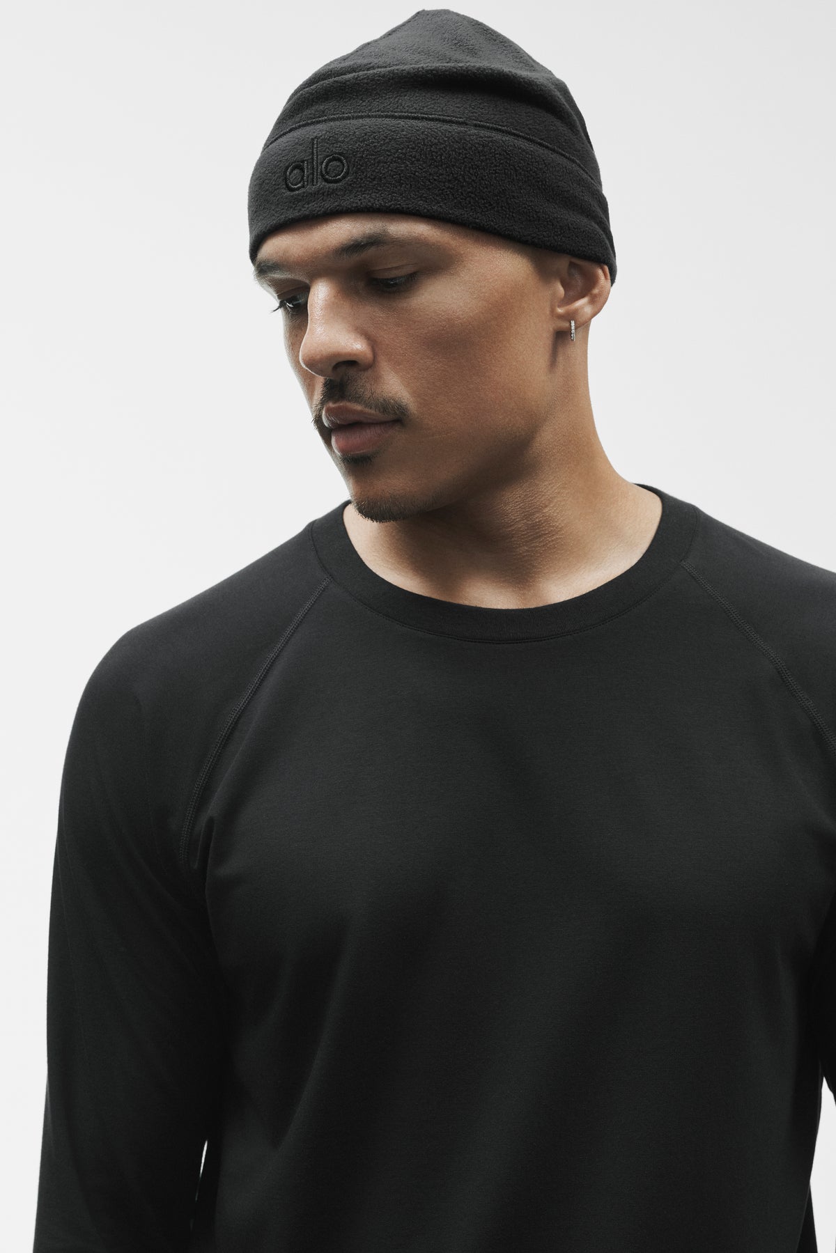 ALO Vapor Crewneck Long Sleeve - Black--1