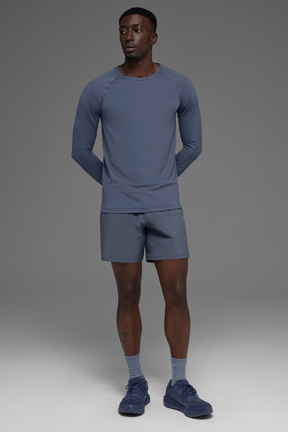 Idol Crewneck Long Sleeve - Bluestone--3