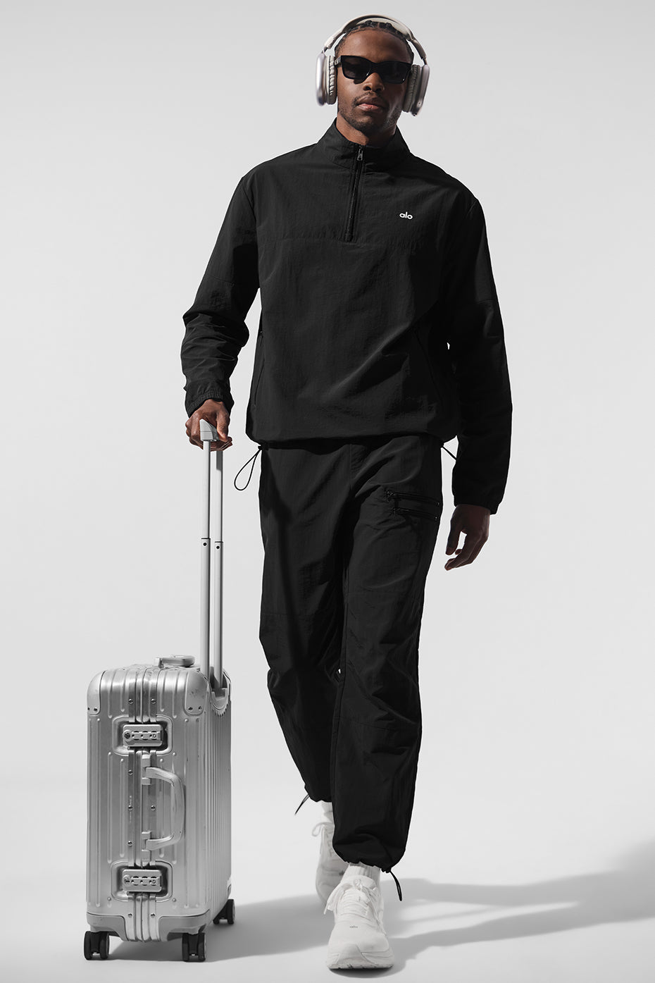 Takeaway Track Pant - Black--4