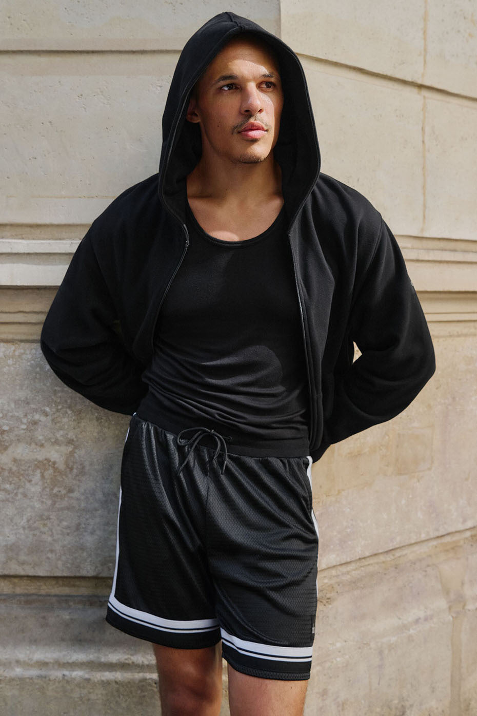 7" Key Mesh Basketball Short - Black--0