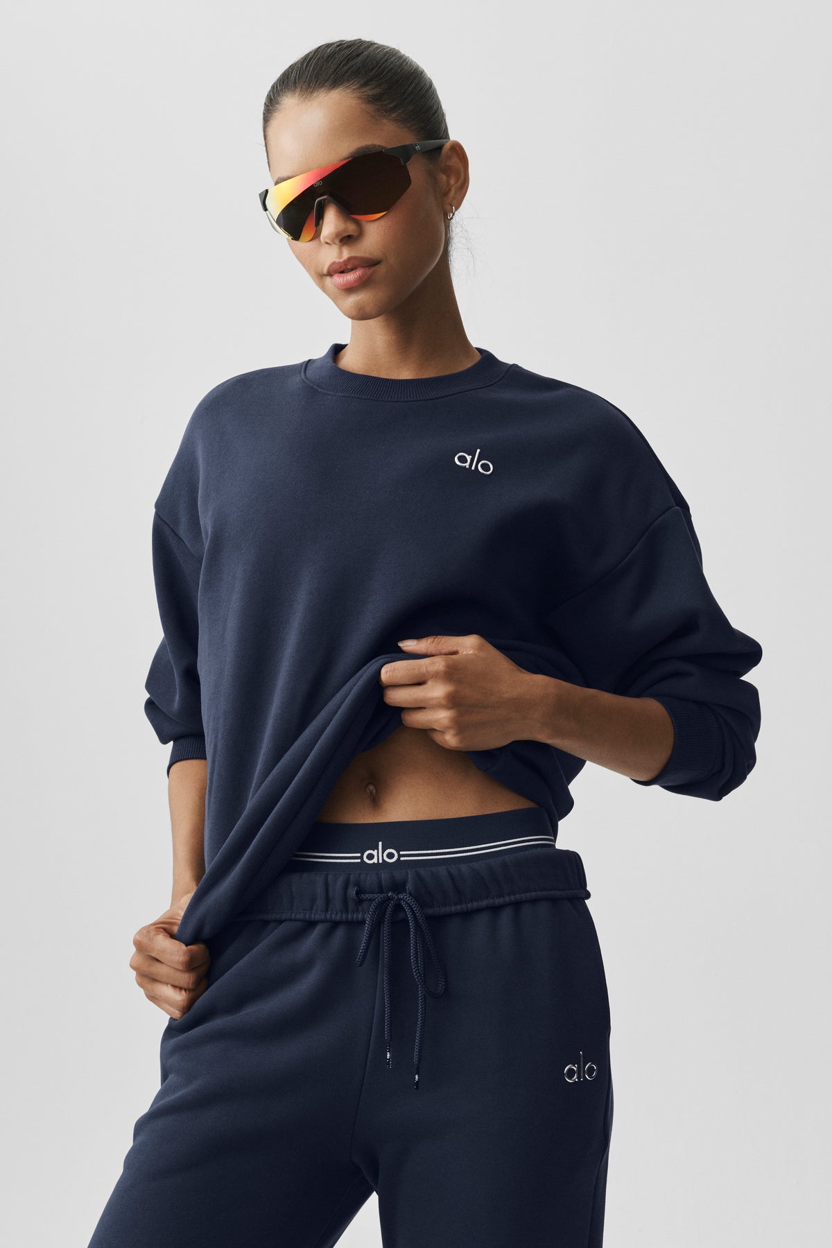 Accolade Crew Neck Pullover - Navy--2