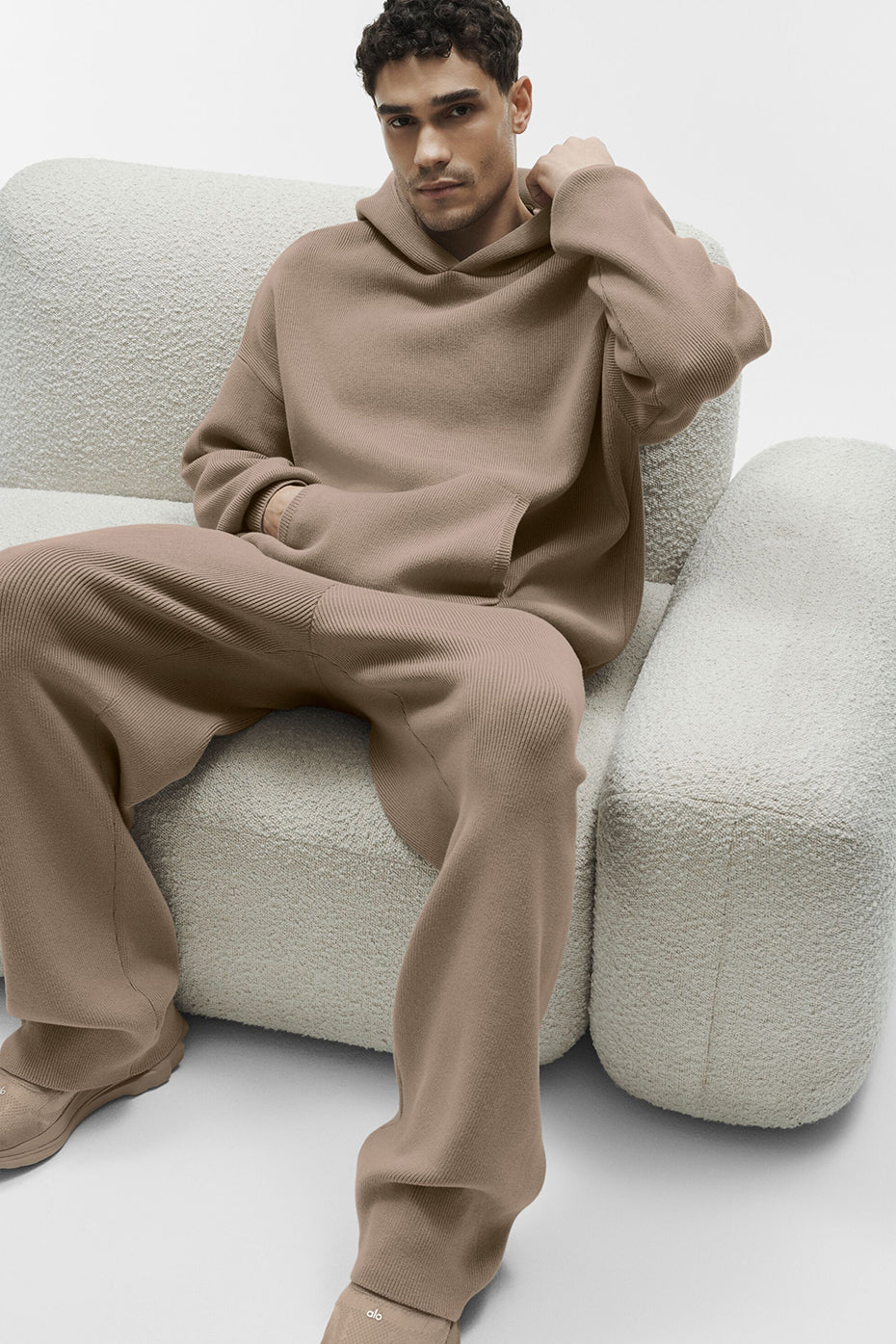 Scholar Hooded Sweater - Gravel--4