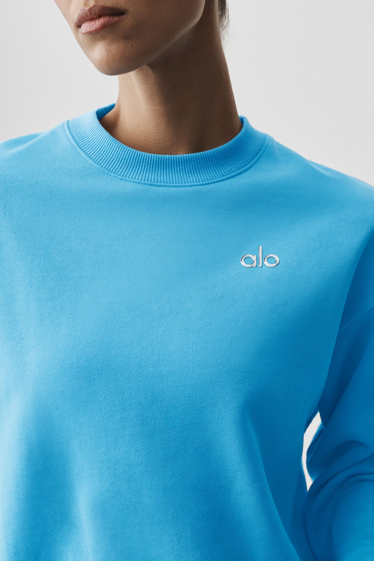 Accolade Crew Neck Pullover - Azure Blue--3
