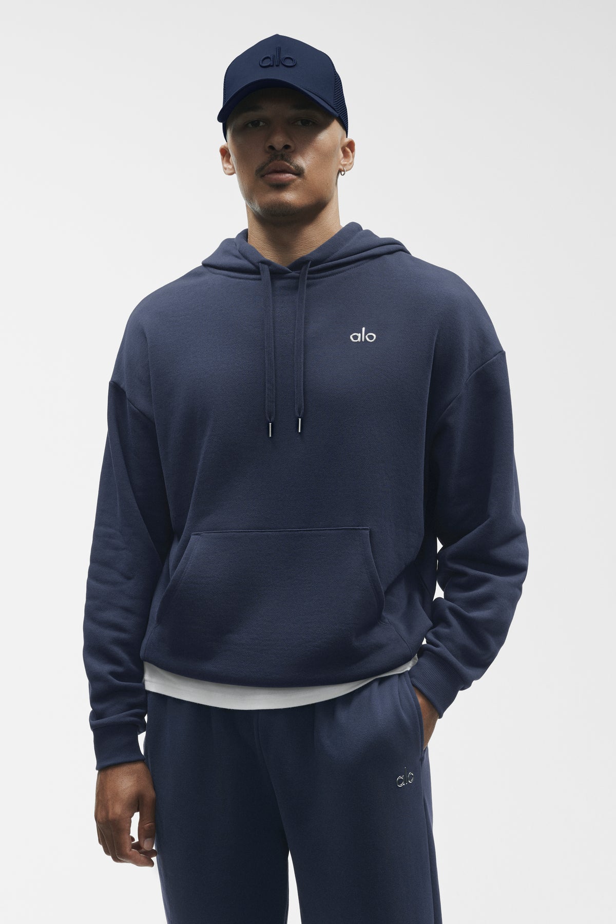 Accolade Hoodie - Navy--2