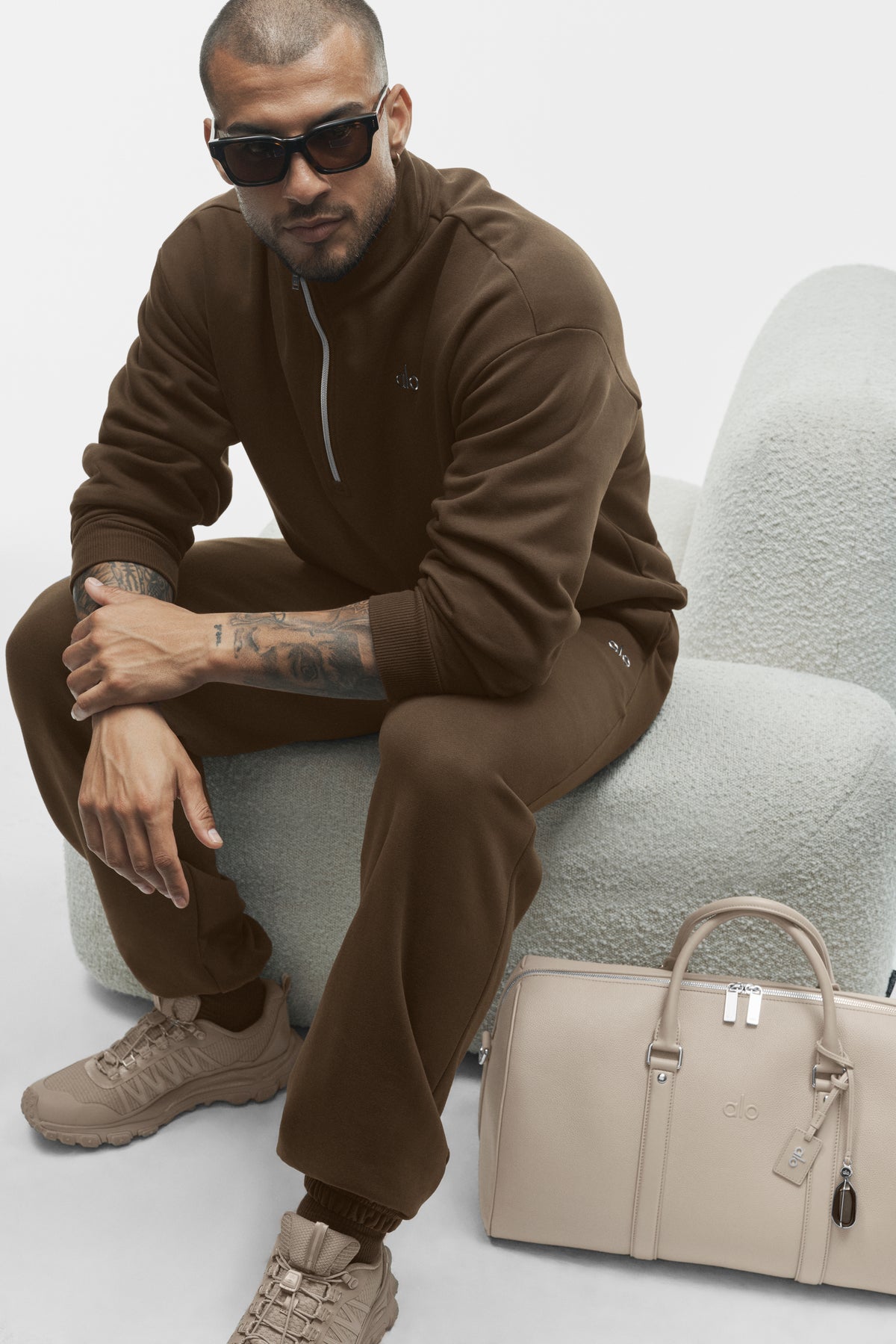 Accolade 1/4 Zip Pullover - Espresso--0