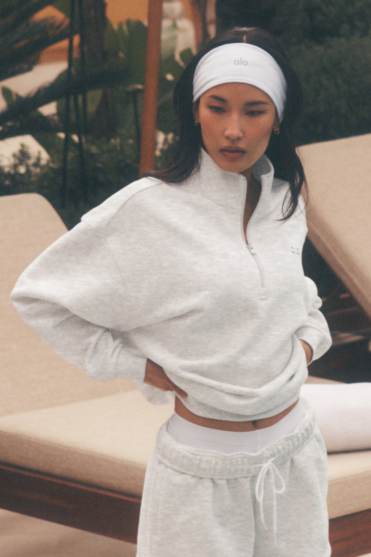 Accolade 1/4 Zip Pullover - White Heather--0