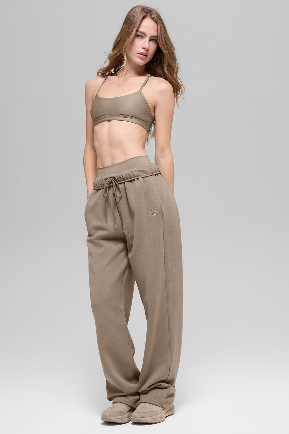 Accolade Straight Leg Sweatpant - Gravel--3
