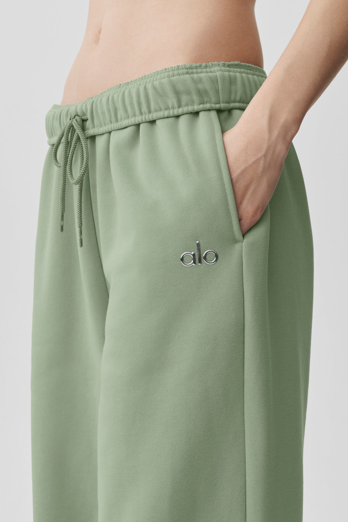Accolade Straight Leg Sweatpant - Dune Grass--2