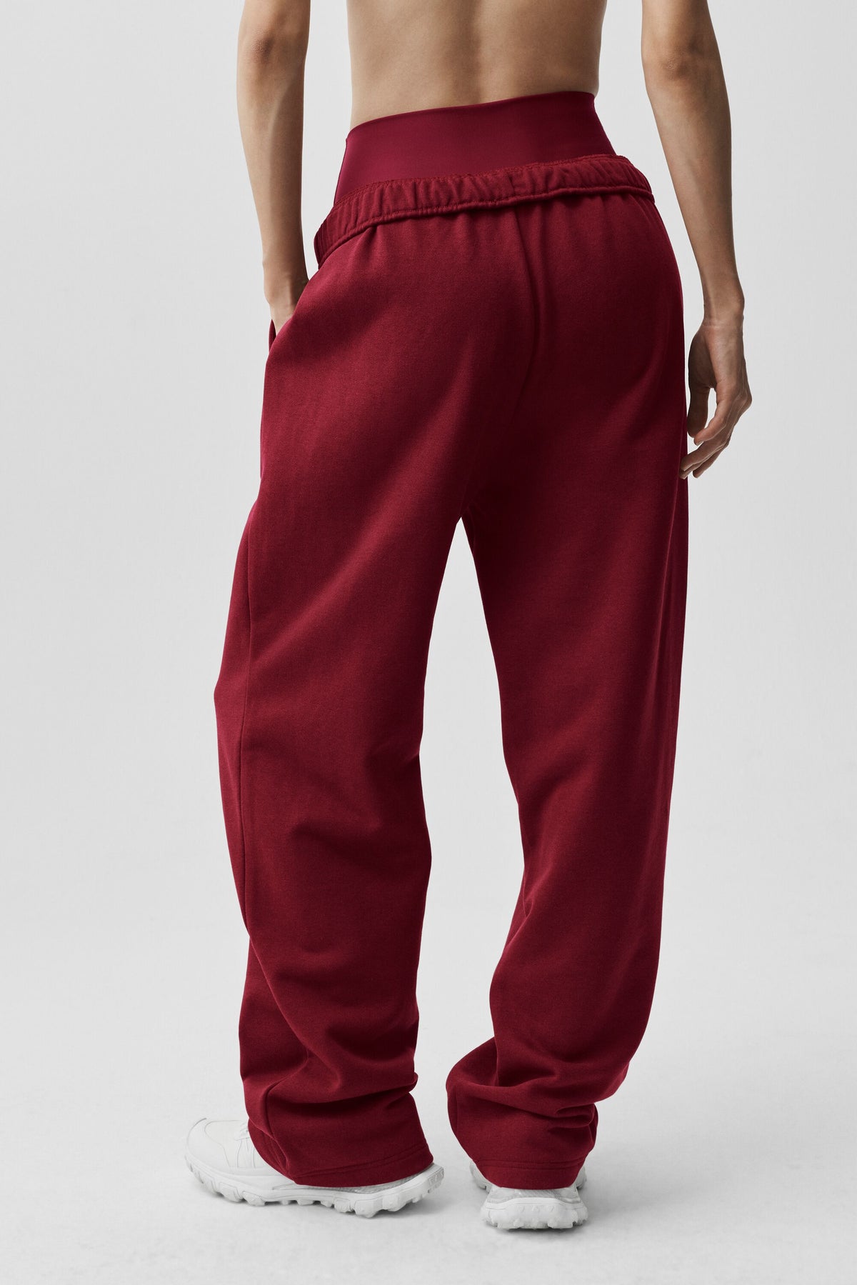 Accolade Straight Leg Sweatpant - Summer Romance Red--1