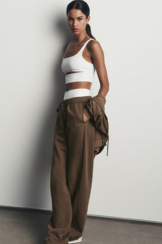Accolade Straight Leg Sweatpant - Java Brown