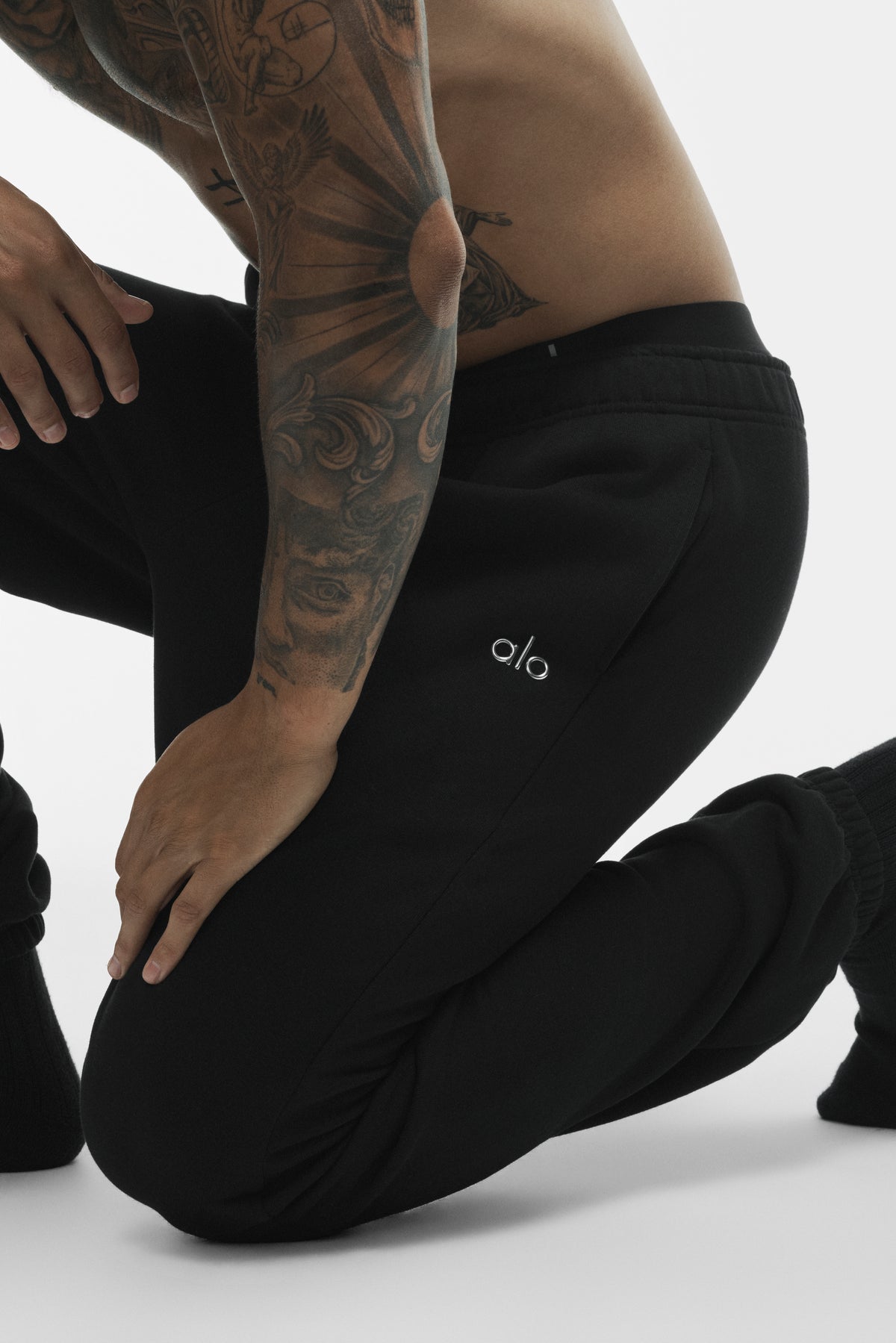 Accolade Sweatpant - Black--2