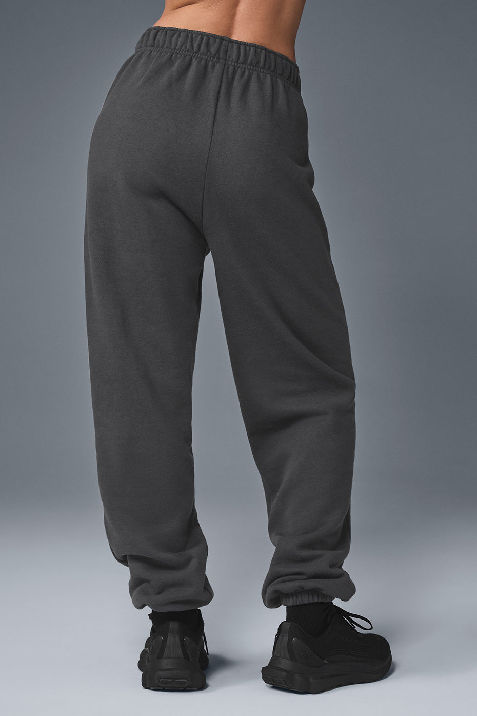 Accolade Sweatpant - Anthracite--1
