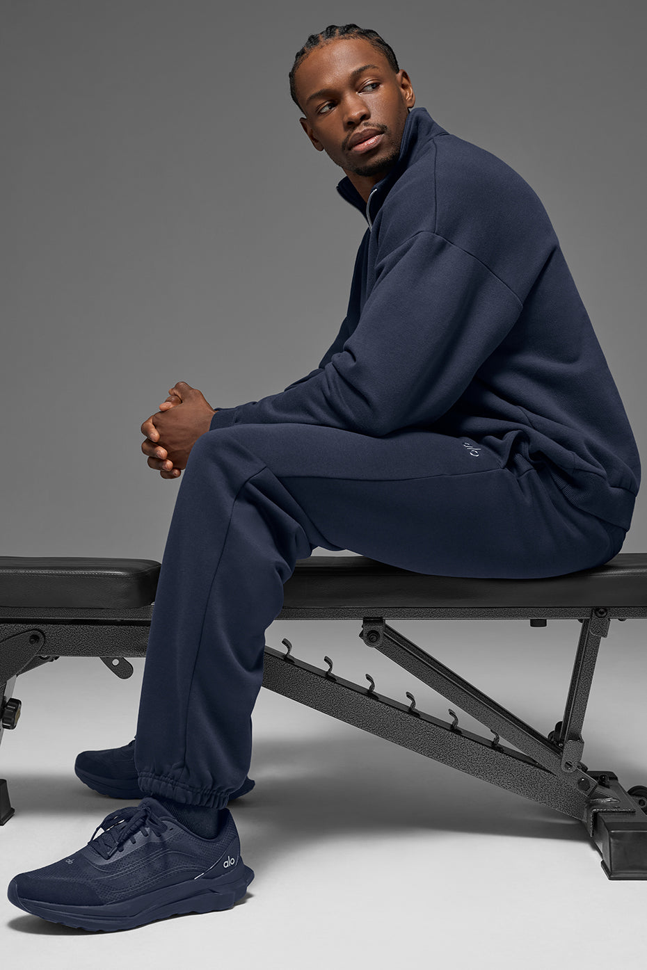 Accolade Sweatpant - Navy--3
