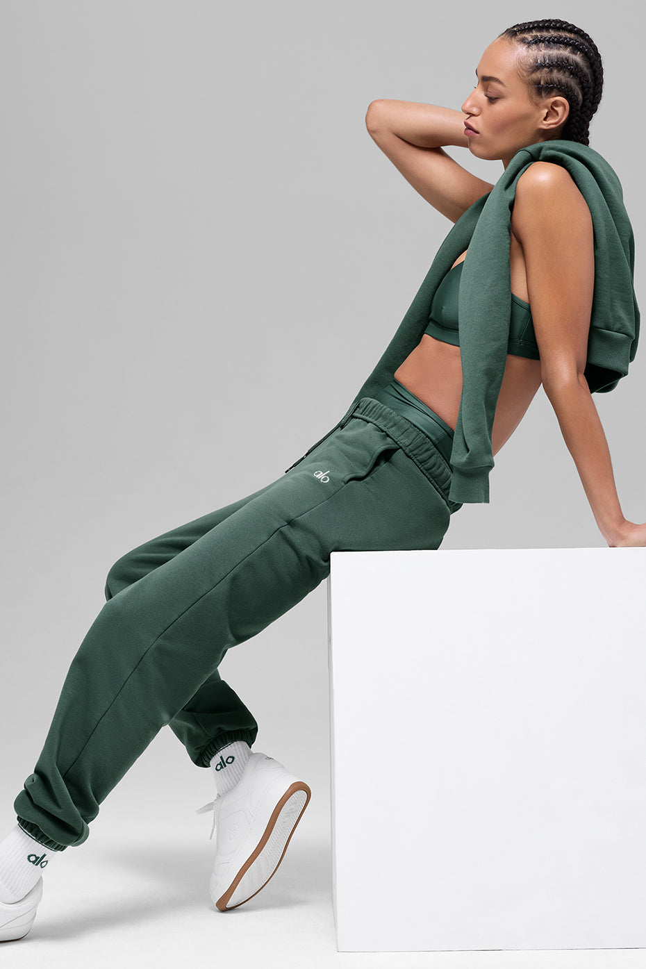 Accolade Sweatpant - Clover Green--3