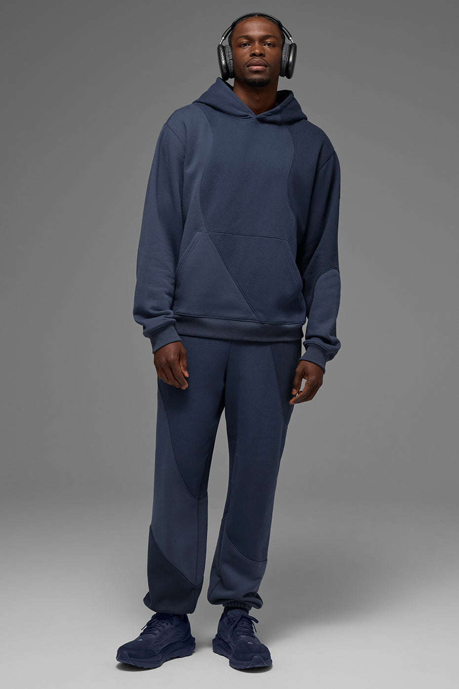 Make Waves Sweatpant - Navy Tonal--5