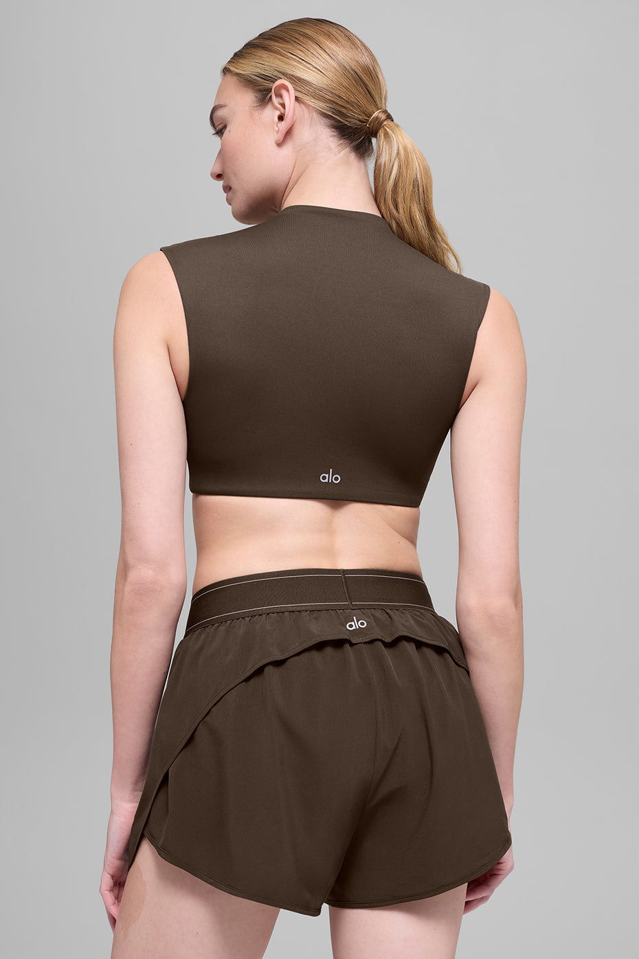 ALO Softsculpt Capped Out Short Sleeve - Espresso--2