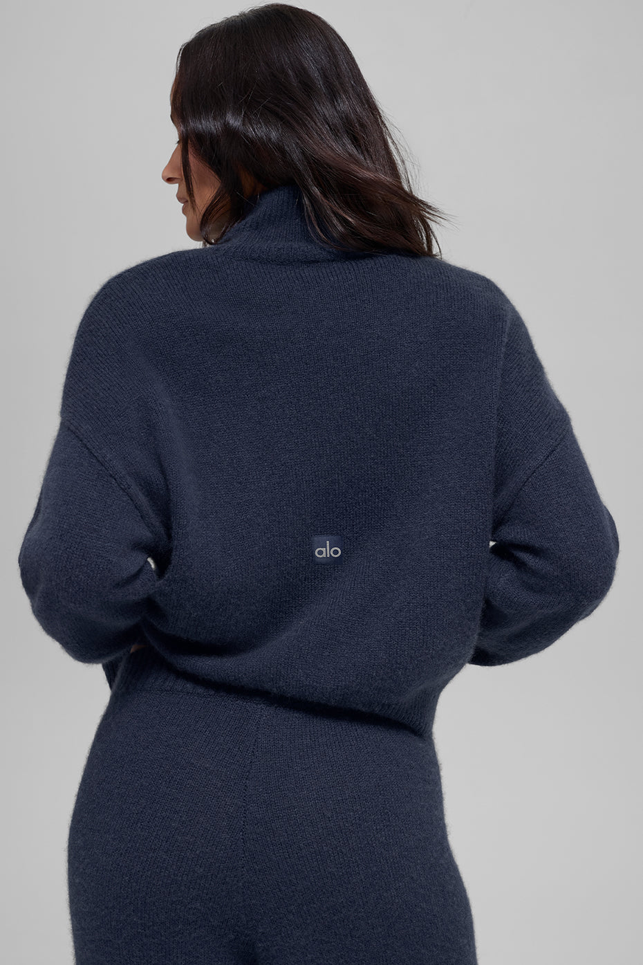 Wool Cashmere Cropped New Class Turtleneck Sweater - Navy--2