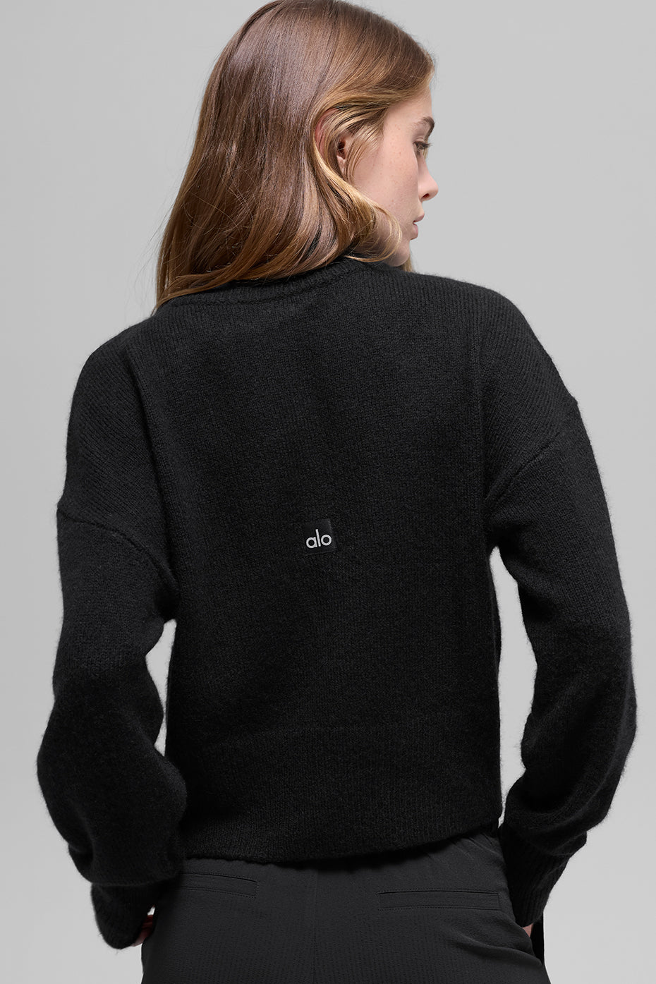 Wool Cashmere Cropped New Class Crewneck Sweater - Black--2
