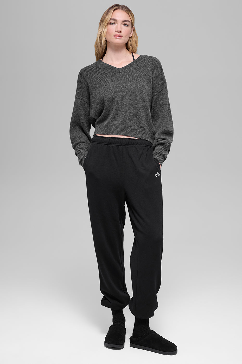 Wool Cashmere Cropped New Class V-Neck Sweater - Platinum Grey--3