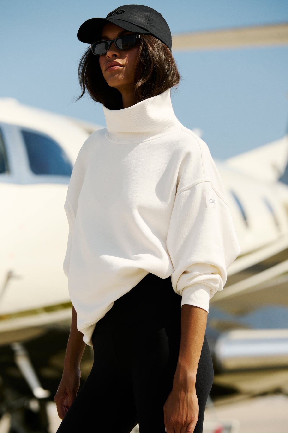 Hazy Mock Neck Pullover - Ivory--0