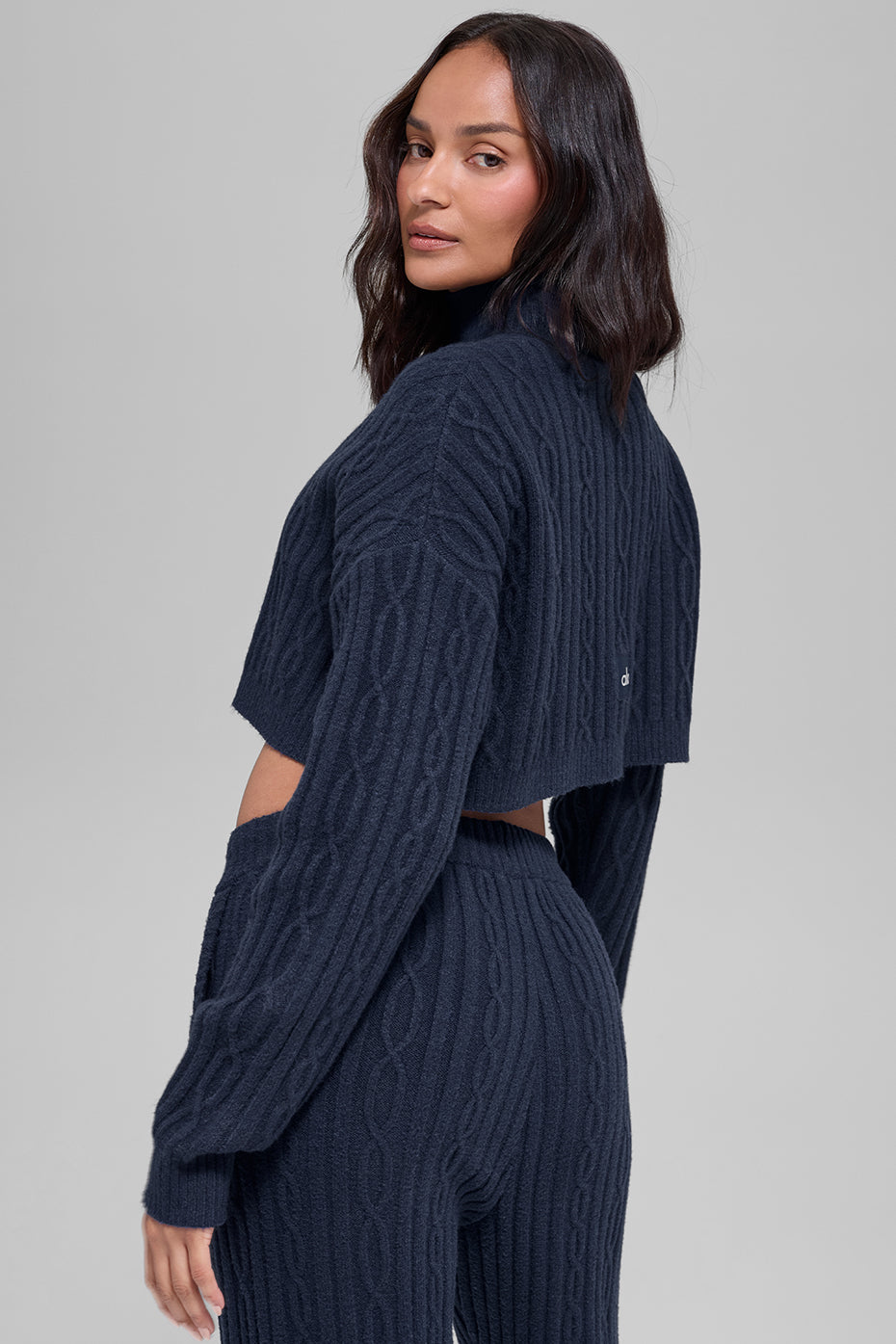 Cable Knit Cropped Winter Bliss Turtleneck Long Sleeve - Navy--3