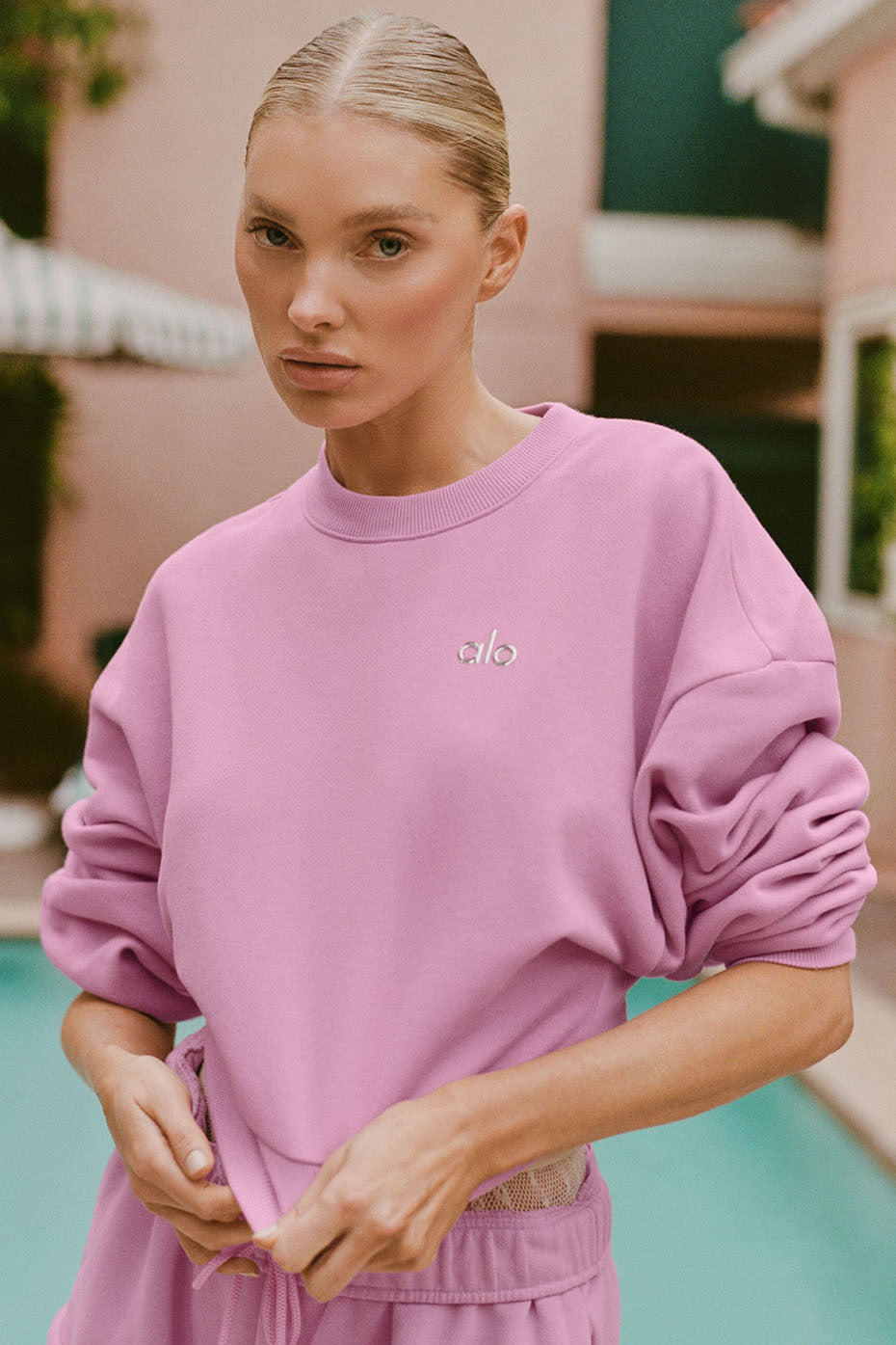Cropped Accolade Crewneck - Candy Heart Pink--0