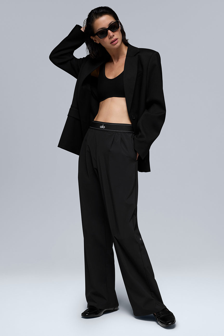 First-Class Blazer - Black--4