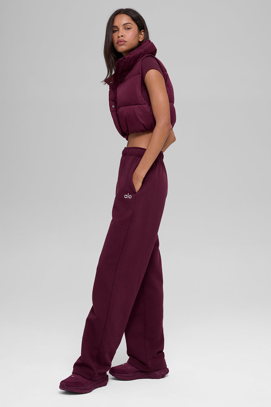 Cropped Gold Rush Puffer Vest - Burgundy--4