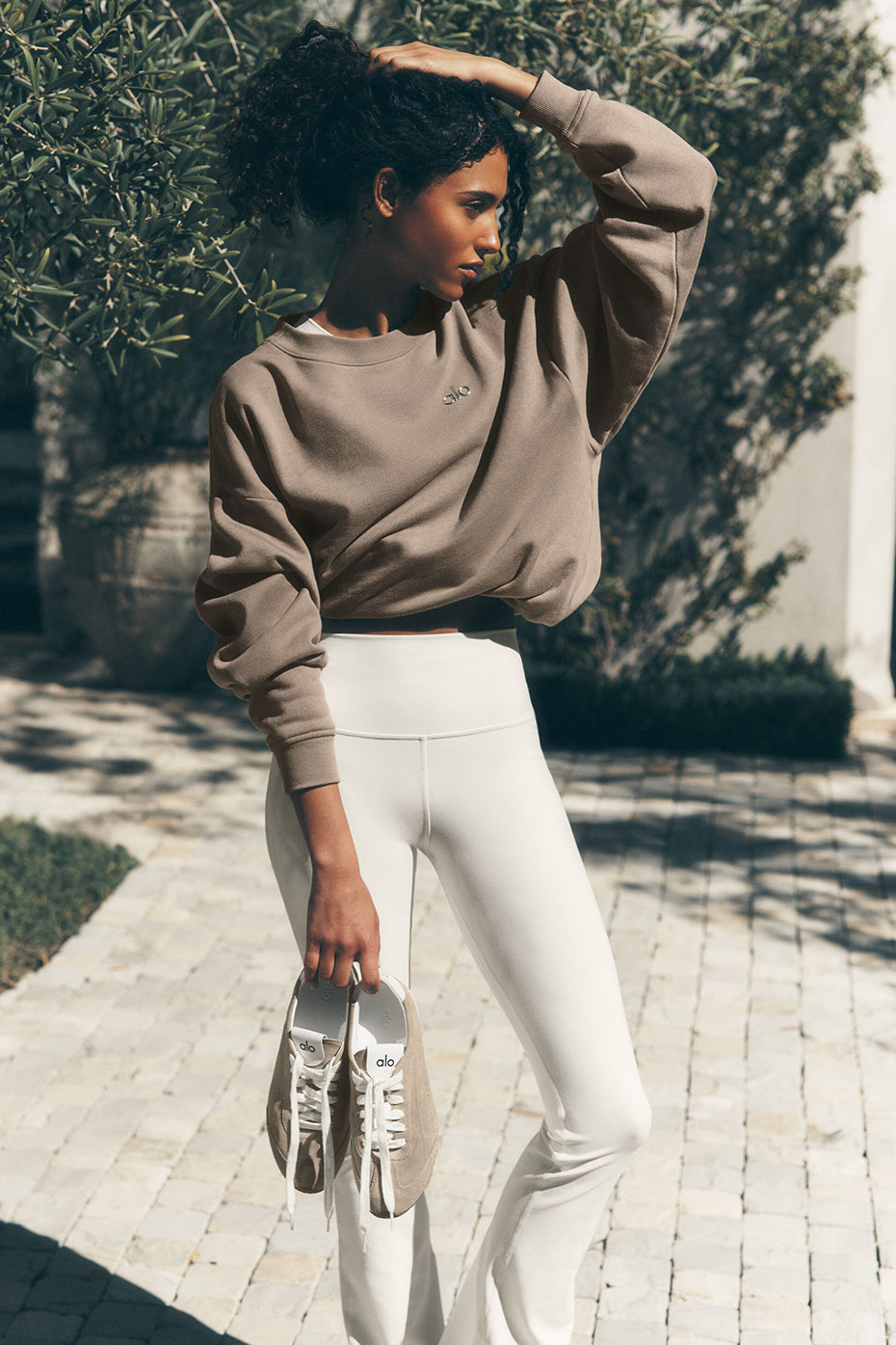 Airbrush High-Waist Bootcut Legging (Short) - Ivory--0