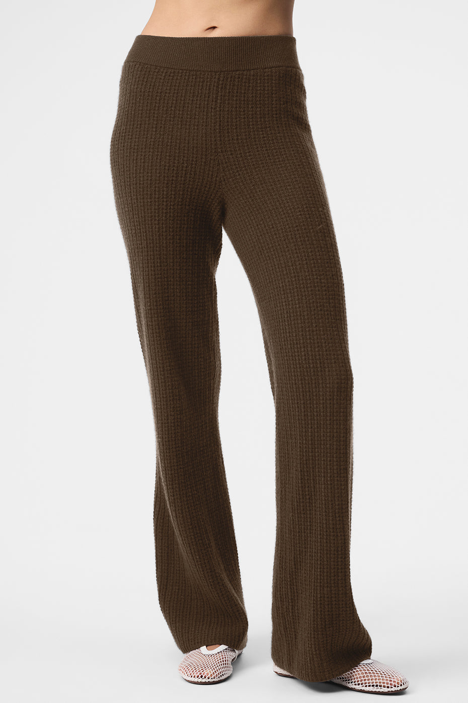 Cashmere High-Waist Plush Waffle Pant - Espresso--1