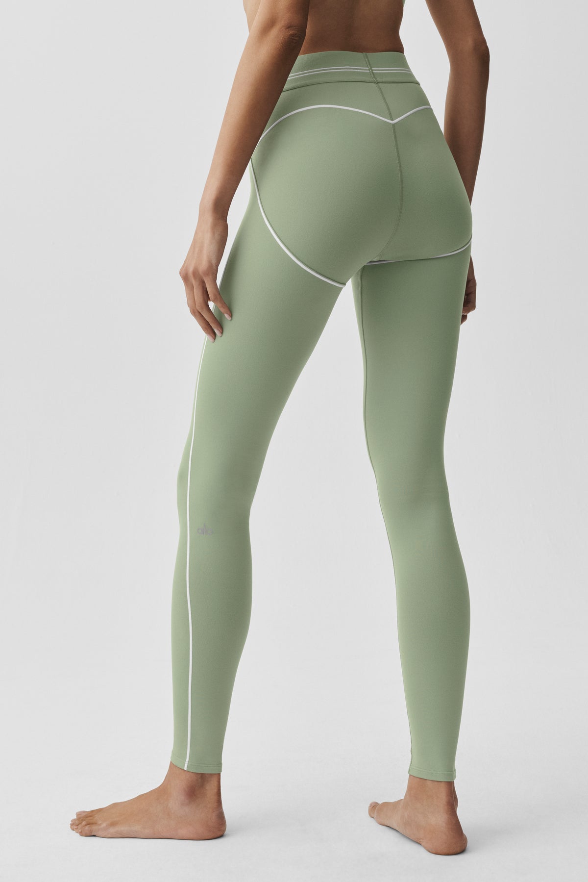 Airbrush High-Waist Heart Throb Legging - Dune Grass/White--4