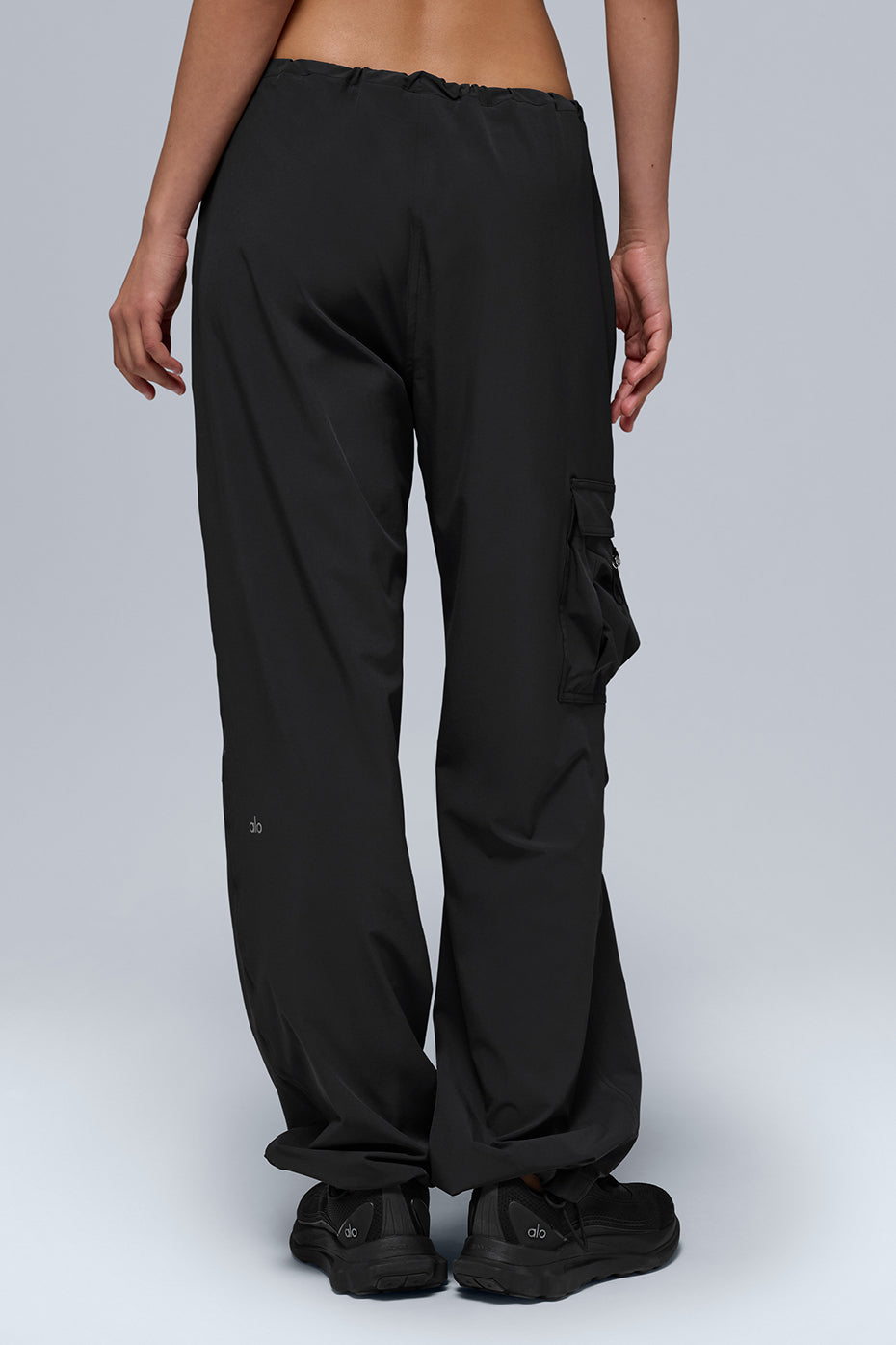 Low Rise Megastar Cargo Pant - Black--1