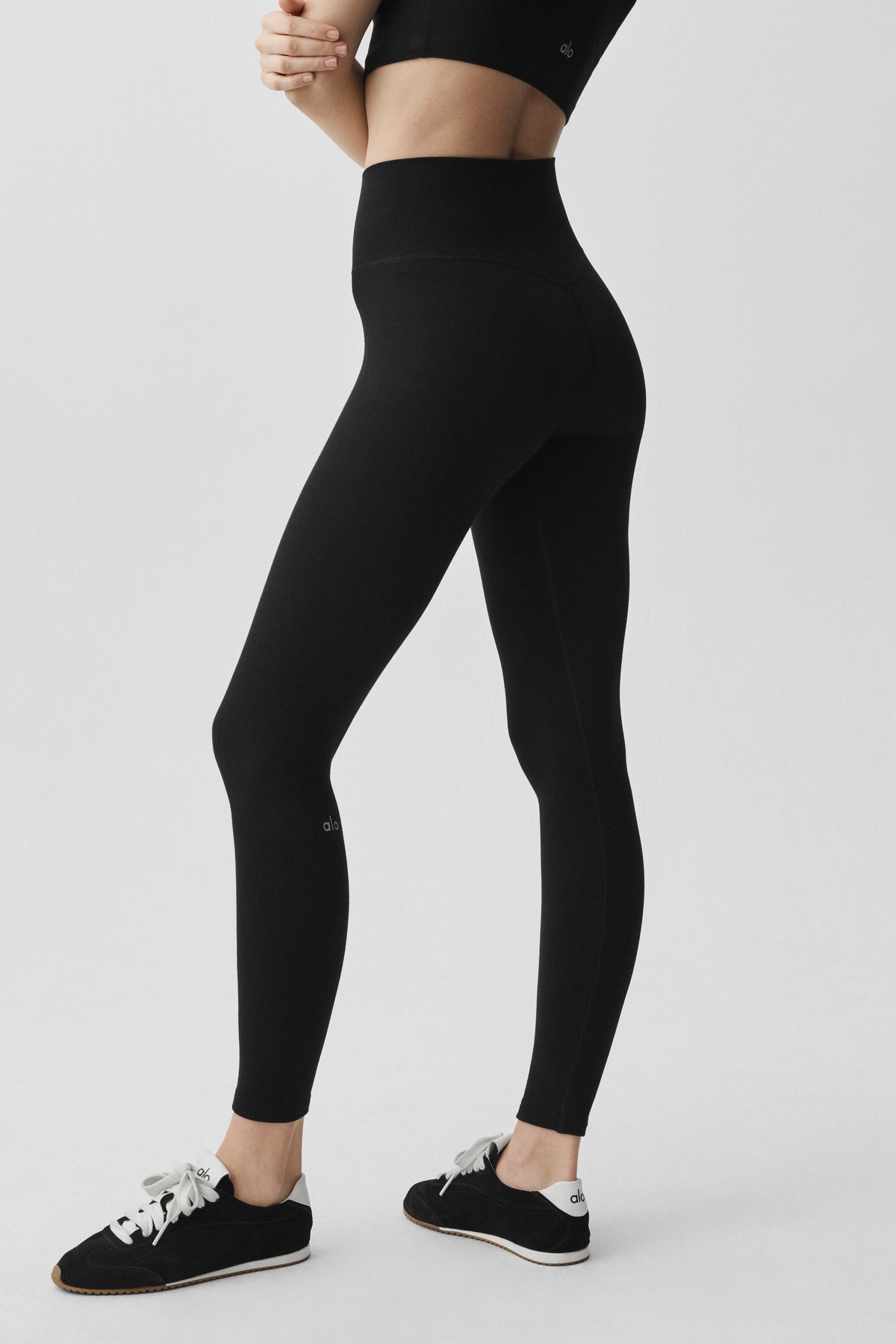 Seamless Modal Ribbed High-Waist 7/8 Legging - Black--2
