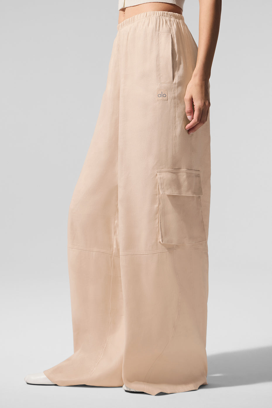 Linen Getaway Cargo Wide Leg Pant - Macadamia--0