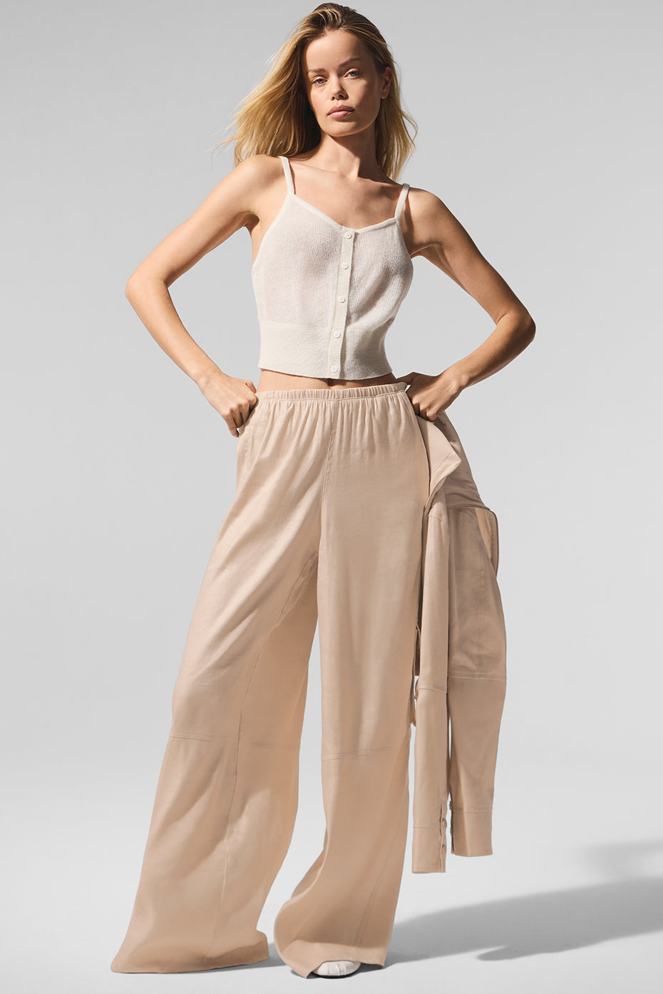 Linen Getaway Cargo Wide Leg Pant - Macadamia--3