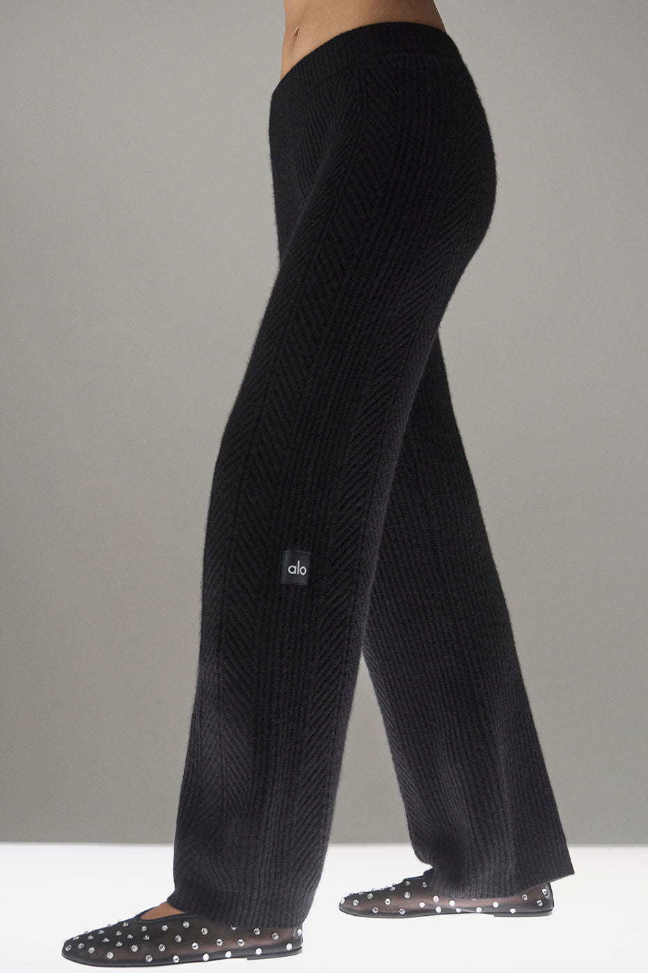 Winter Magic Cashmere Wide Leg Pant - Black--2