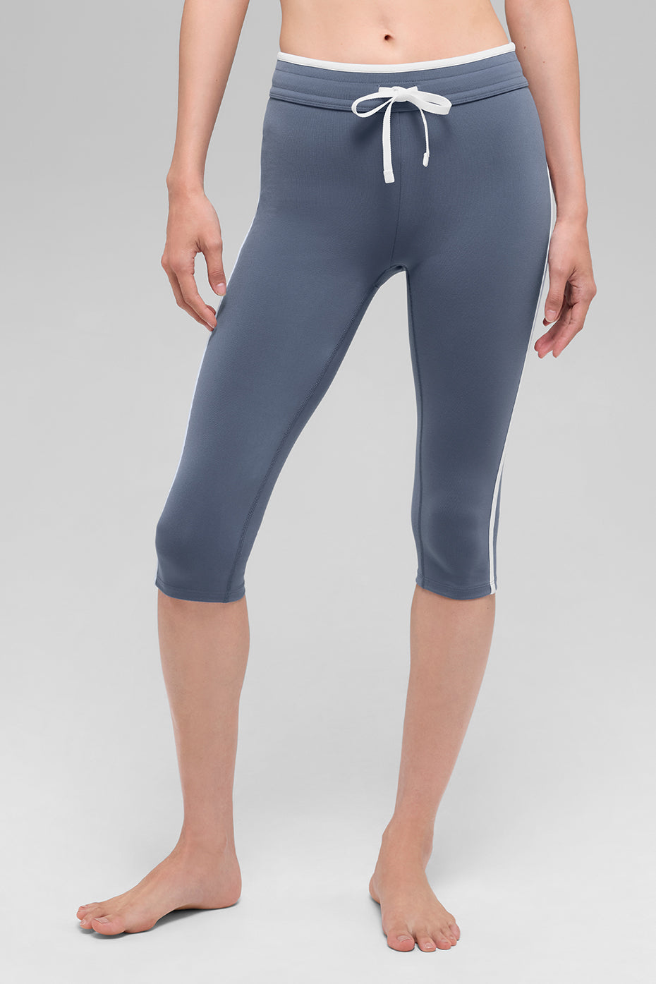 Airbrush High-Waist Race Pace Capri - Bluestone/White--0