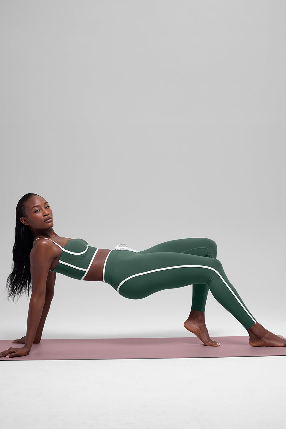 Airbrush High-Waist Race Pace 7/8 Legging - Clover Green/White--2